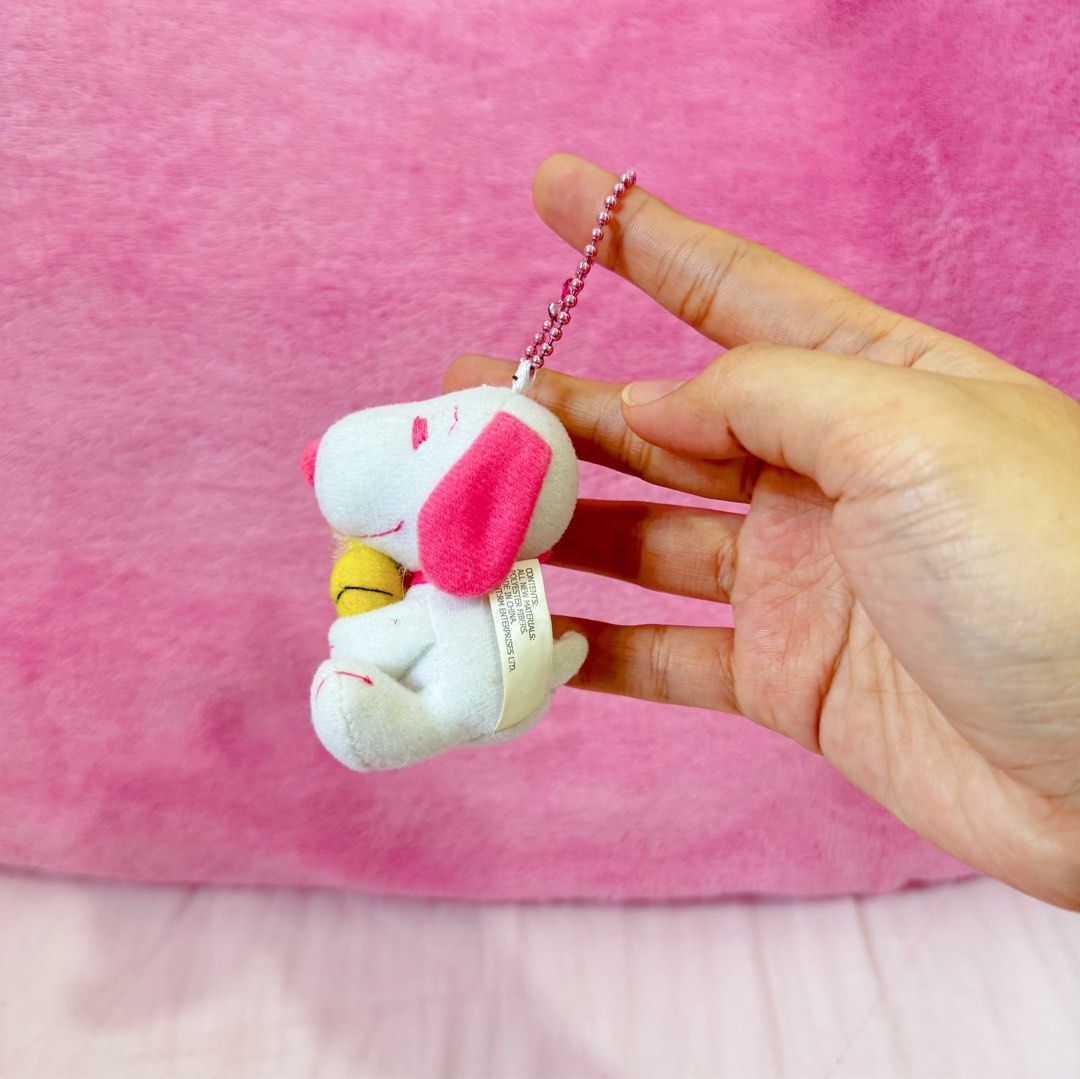 Snoopy Peanuts Tiny Pink Charm (Category: Plushies & Soft Toys) located in Manila. Submitted by ashyyel_ (Listing ID 1463679070, Image 2). Description: .