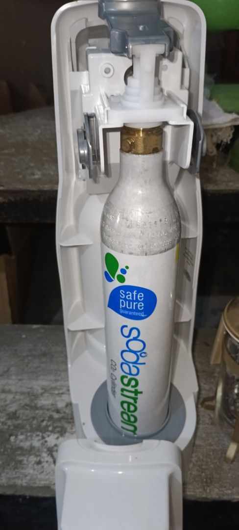 SodaStream Sparkling Water Maker with CO2 Cylinder (Category: Water Purifiers & Dispensers) located in Batangas. Submitted by baning_finds (Listing ID 1463645302, Image 3). Description: - Create sparkling water at home with ease. - Comes with a CO2 cylinder. - Simple operation: just add water and carbonate. - Perfect for making your own custom fizzy drinks..