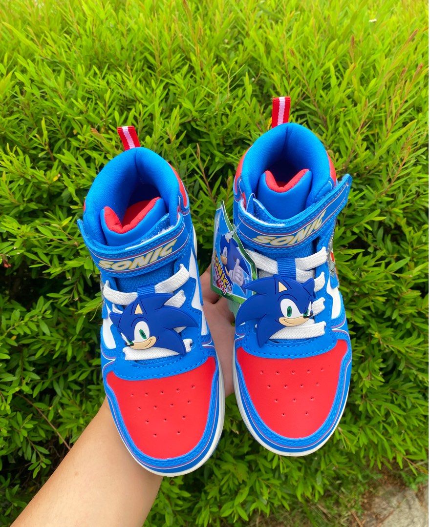 Sonic the Hedgehog IMPORTED (Category: Babies & Kids Fashion) located in Mandaluyong City. Submitted by kickzforkidz (Listing ID 1463666677, Image 2). Description: Please read po. Imported items lahat ng sinesell ko, fresh from the US 🇺🇸 With tags and lights! For available sizes kindly message me here or sa page na posted ko sa photos. COD available via JNT po, next day delivery! Pwedeng mag video call sa lahat ng items ko so dont worry!.