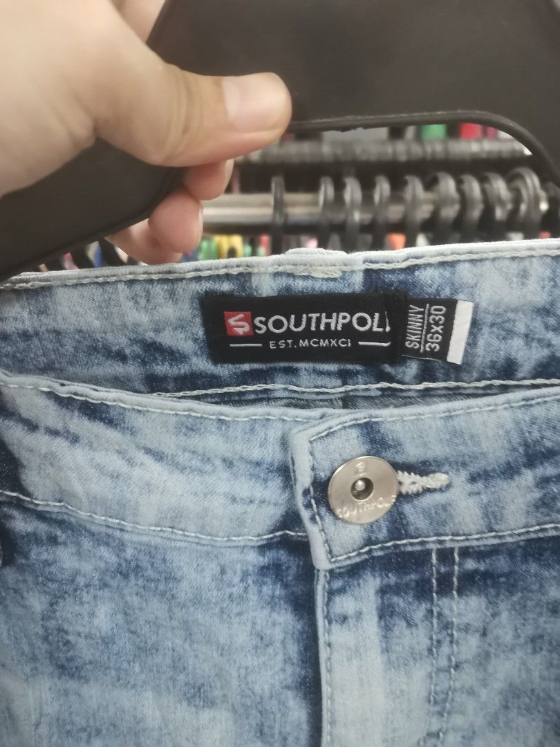 Southpole plain jeans (Category: Jeans) located in Manila. Submitted by mrpalkups666 (Listing ID 1463587870, Image 2). Description: .