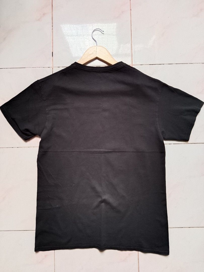 SPENCER'S BUDS •half pot leaf graphic tee (Category: Tshirts & Polo Shirts ) located in Batangas. Submitted by 68.thrifts (Listing ID 1463605724, Image 2). Description: 17 x 25.