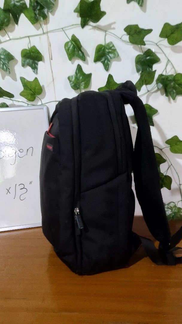 Spigen Backpack 18" x 13" (Category: Backpacks) located in Baguio. Submitted by phoeberose33384 (Listing ID 1463739705, Image 3). Description: - Black Spigen backpack - Dimensions: 18 inches x 13 inches - Features adjustable straps and zippers - Perfect for carrying your daily essentials - Shows some signs of wear.