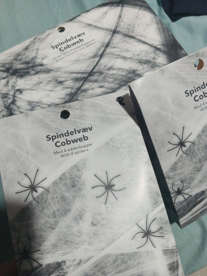 Spindelvæ Cobweb Halloween Decoration with 4 Spiders (Category: Occasions & Party Supplies) located in Davao. Submitted by jmhocson (Listing ID 1463631631, Image 1). Description: BUNDLE Price : 150 - Cobweb Decoration for Halloween - Size: 50 cm x 2 m - Material: Polyester - Includes 4 Spiders ( 2 boxes) 1 box black cobweb - Perfect for creating a spooky and creepy atmosphere - Easy to set up for parties and festive celebrations.