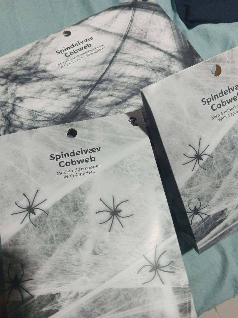 Spindelvæ Cobweb Halloween Decoration with 4 Spiders (Category: Occasions & Party Supplies) located in Davao. Submitted by jmhocson (Listing ID 1463631631, Image 3). Description: BUNDLE Price : 150 - Cobweb Decoration for Halloween - Size: 50 cm x 2 m - Material: Polyester - Includes 4 Spiders ( 2 boxes) 1 box black cobweb - Perfect for creating a spooky and creepy atmosphere - Easy to set up for parties and festive celebrations.