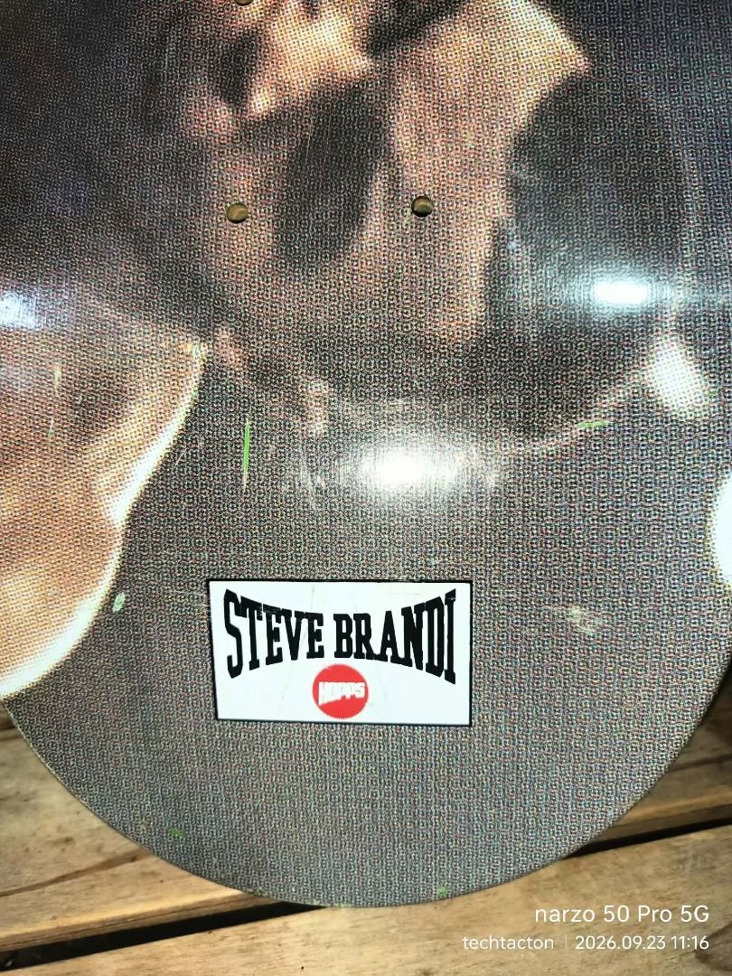 Steve Brandi HOPPS Skateboard Deck (Category: Skates, Rollerblades & Scooters) located in Santo Tomas. Submitted by pickers_corner (Listing ID 1463592975, Image 2). Description: Hopps Steve Brandi "Punch Out" Skateboard Deck Muhammad Ali Vs. Sonny Liston Size 8.25" - Steve Brandi skateboard deck - Features the HOPS logo on the bottom - Unique boxing scene graphics on the top - Perfect for cruising or adding to your collection - Ready for its new 