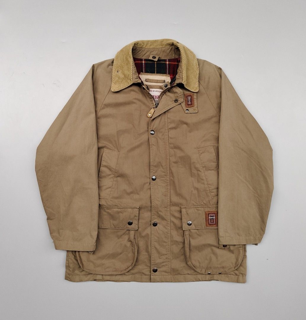 Stratos bedale type 2 in 1 jacket (Italy made) (Category: Coats, Jackets and Outerwear) located in Baguio. Submitted by archival_thrifted.ph. (Listing ID 1463661701, Image 1). Description: FOR SALE ‼️ .STRATOS BEDALE TYPE W/DETOUCHABLE QUILTED INNER JACKET .MADE IN ITALY 🇮🇹 . EXCELLENT CONDITION .MEDIUM ON TAG CAN FIT LARGE .PHP 3500 PLUS SF .❌❌ COP/COD .MOP GCASH .COURIER J&T .BAGUIO AREA .DM FOR SURE BUYER TY.