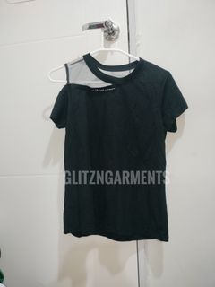 (Category: ) located in . Submitted by glitzngarments (Listing ID 1463704761, Image 1). Description: .