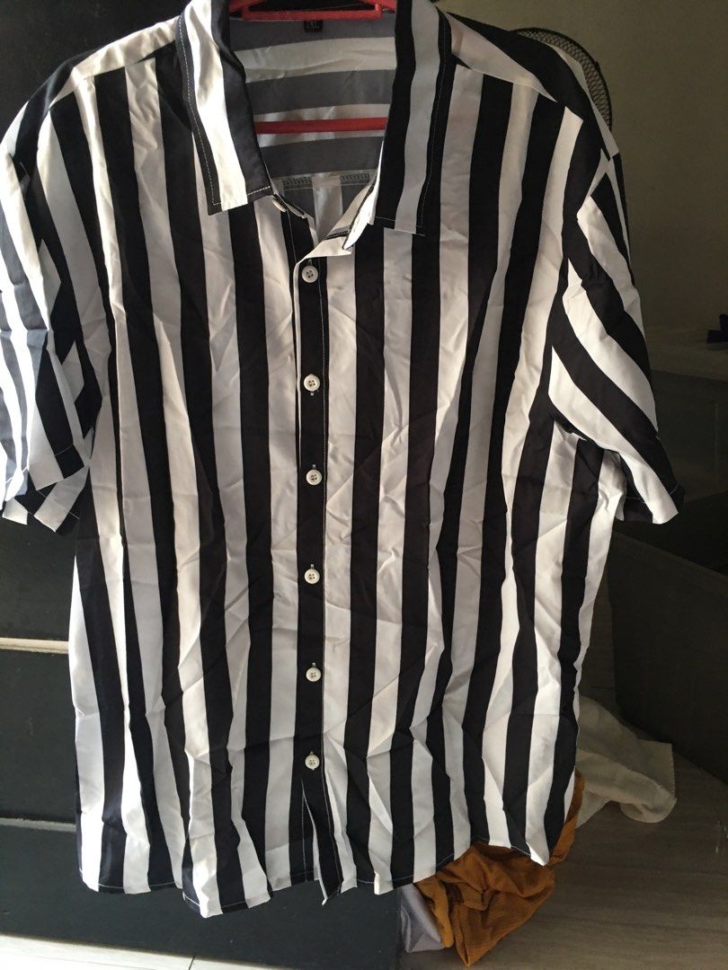 stripes polo (Category: Tshirts & Polo Shirts ) located in Marilao. Submitted by joelheather02 (Listing ID 1463642255, Image 1). Description: .