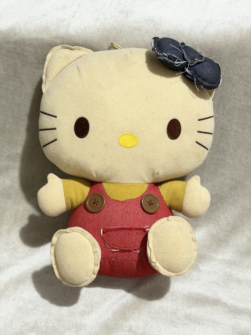 Stuff Toys (Category: Plushies & Soft Toys) located in Manila. Submitted by cinnamocchi (Listing ID 1463722374, Image 1). Description: Authentic Stuff Toys from Japan🇯🇵 Mickey Mouse Minnie Mouse Pooh Hello Kitty.