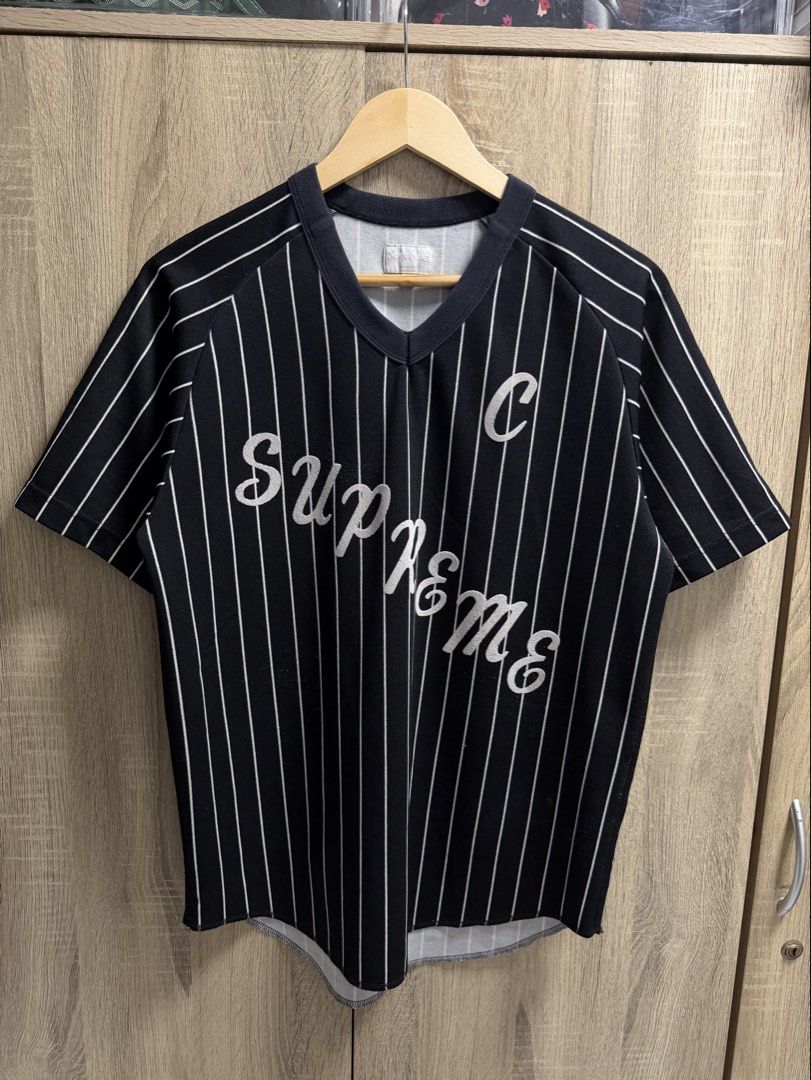 Supreme A.D Baseball Jersey (Category: Formal Shirts) located in Imus. Submitted by rckrmns (Listing ID 1463557539, Image 1). Description: Supreme A.D Baseball Jersey Size S fits M W 20 L 27-28 Good as new 1500.