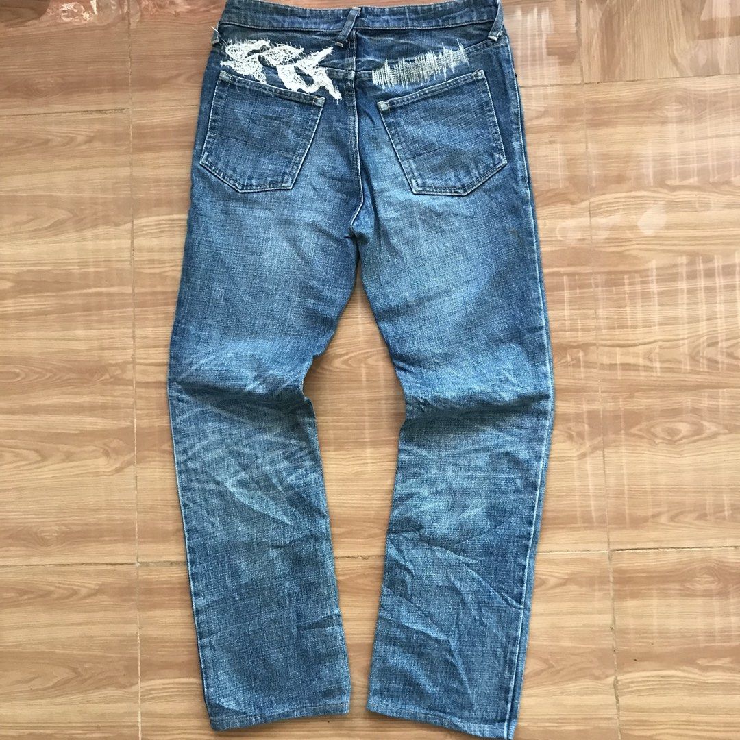 Suzuki Takayuki Jeans (Category: Jeans) located in Cebu City. Submitted by whytruekoy (Listing ID 1463588651, Image 3). Description: Suzuki Takayuki Jeans Made in Japan Button fly W / 30 L / 38.5 Hem 7 Good condition.