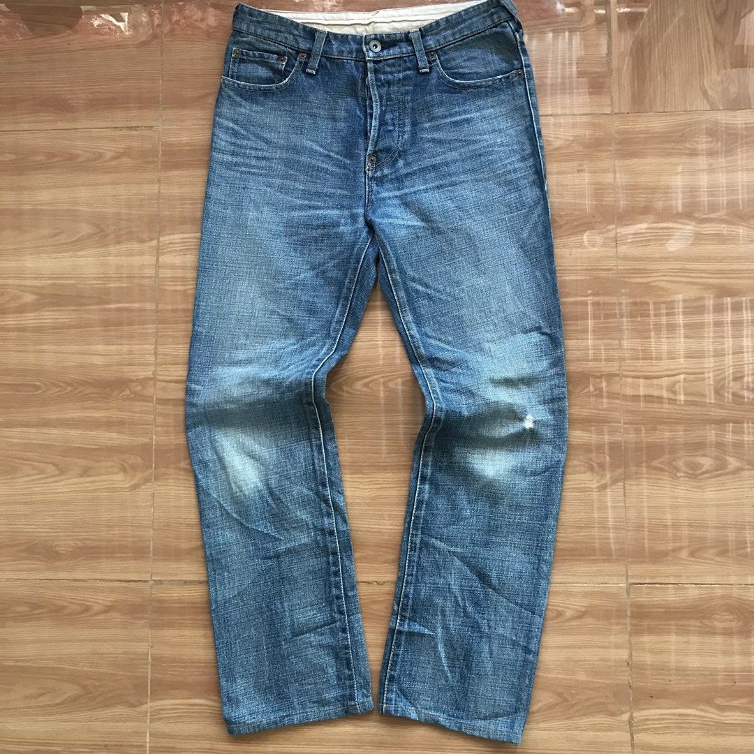 Suzuki Takayuki Jeans (Category: Jeans) located in Cebu City. Submitted by whytruekoy (Listing ID 1463588651, Image 2). Description: Suzuki Takayuki Jeans Made in Japan Button fly W / 30 L / 38.5 Hem 7 Good condition.