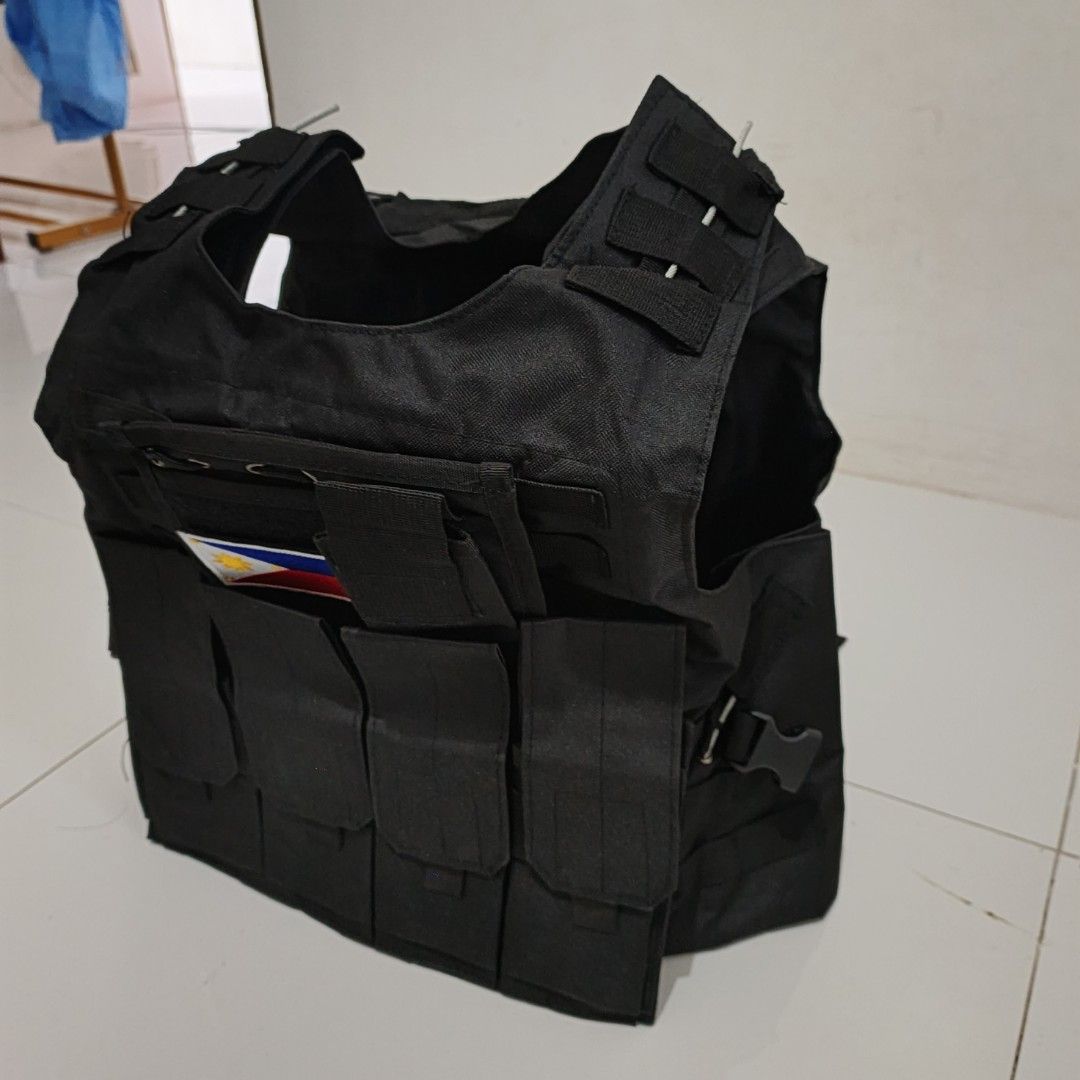 Tactical vest, negotiatable price (Category: Looking For) located in Cabanatuan. Submitted by calmcrystal0912 (Listing ID 1463733455, Image 1). Description: for cosplays, or need a cheap vest.