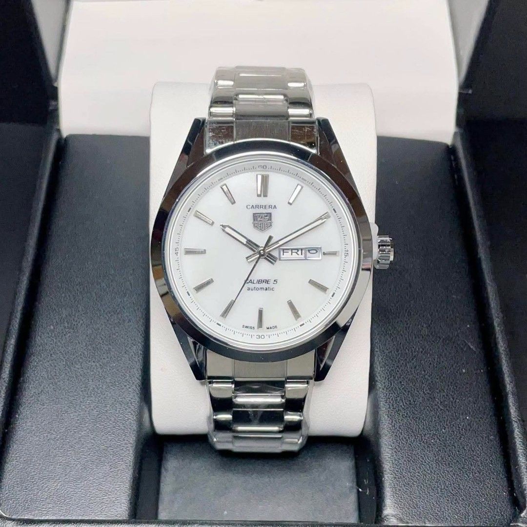TAG Hever, Carrera Calibre 5 "Open Back😱‼️ (Category: Activewear) located in Manila. Submitted by streetwear2021 (Listing ID 1463609601, Image 1). Description: They called it: The perfect casual watch. 40mm dial for easy wear, Slim Bezel Automatic Movement "Open back" ~All copyrights and trademarks reserve to the original brand owner. ❌️Orig price 60k❌️ 🏷Sale for Only 1,499 ✅️ With Premium Box ✅️ With Paperbag Top-graded Quality 🫶🏻⌚️ We Ship 