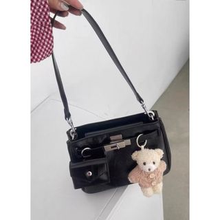 (Kategori: ) berada di . Dikirim oleh by.dsw (ID iklan 1463644634, Gambar 1). Deskripsi: .