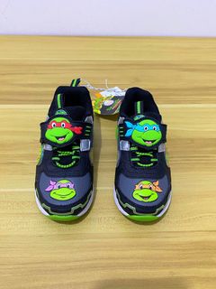 (Category: ) located in . Submitted by kickzforkidz (Listing ID 1463678381, Image 1). Description: .