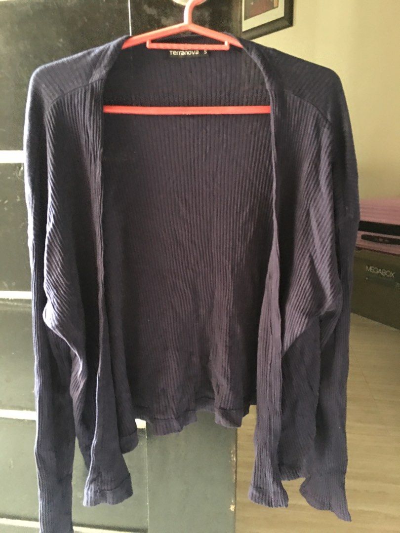 terranova cardigan (Category: Coats, Jackets and Outerwear) located in Marilao. Submitted by joelheather02 (Listing ID 1463658297, Image 1). Description: .