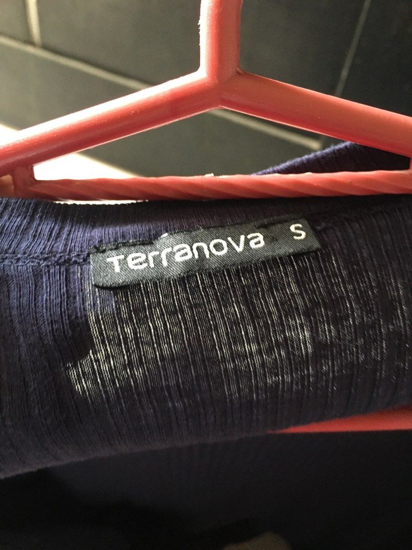 terranova cardigan (Category: Coats, Jackets and Outerwear) located in Marilao. Submitted by joelheather02 (Listing ID 1463658297, Image 2). Description: .