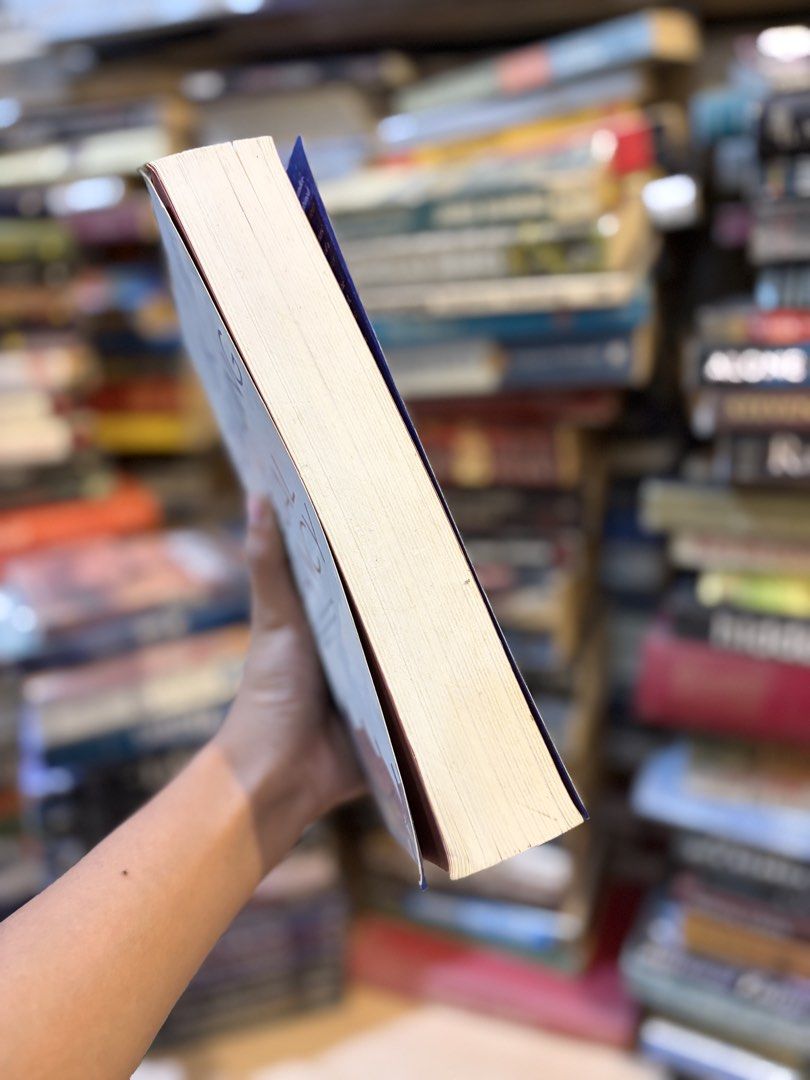 The Casual Vacancy by J.K. Rowling (Category: Storybooks) located in Calamba. Submitted by ealectrice27 (Listing ID 1463707725, Image 2). Description: Mode of Payment: Gcash, PNB, Maribank Mode of Delivery: Jnt, Lbc, Lalamove Meet up/Pick up: Anywhere around Calamba.