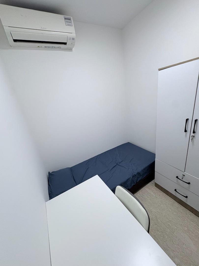 (Category: ) located in . Submitted by elixur (Listing ID 1463656377, Image 1). Description: .