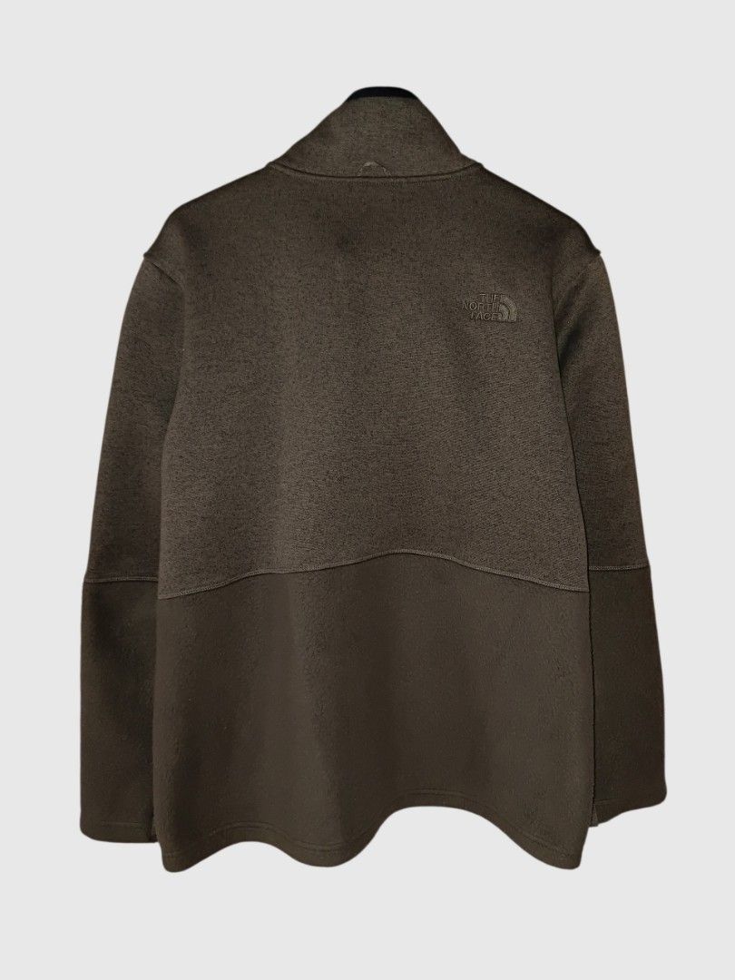 The north face jacket (Category: Coats, Jackets and Outerwear) located in Malasiqui. Submitted by v.hype (Listing ID 1463593684, Image 2). Description: The north face jacket corduroy type chest pocket size : XXL on tag dimension: 25w 28L excellent condition price : 1800 pesos + ship.