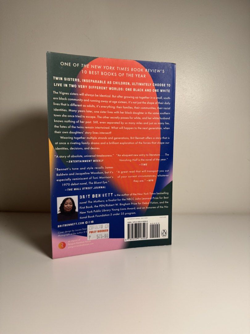 The Vanishing Half by Brit bennett (Category: Storybooks) located in Manila. Submitted by pepnoq (Listing ID 1463705880, Image 3). Description: Originally Php575 but has brown marks.