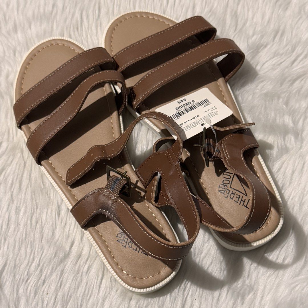 There Abouts Sandal, US7 (Category: Flats & Sandals) located in Las Pinas. Submitted by defg35 (Listing ID 1463652946, Image 2). Description: Good as new, no box.