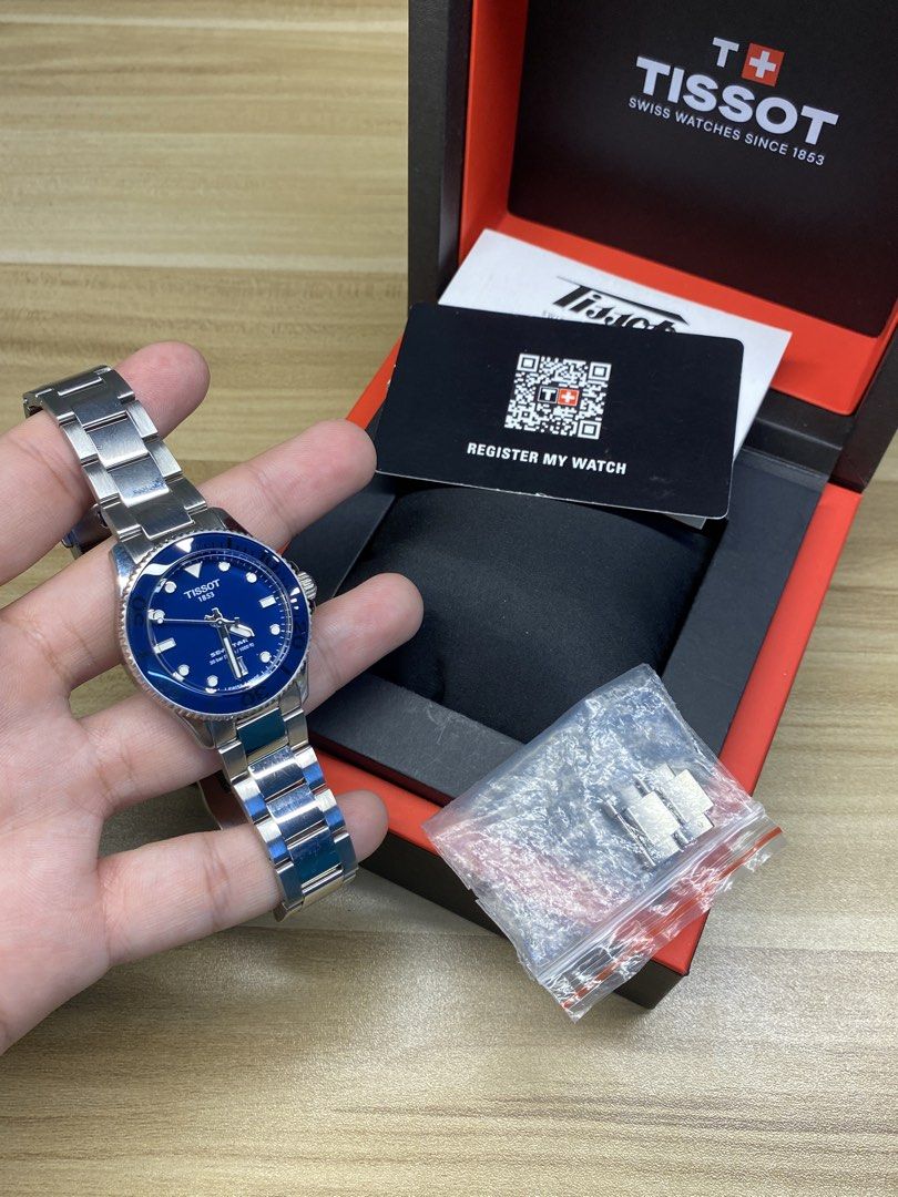 Tissot Seastar 1000 (Category: Men's Watches) located in Manila. Submitted by mharkkk (Listing ID 1463643068, Image 3). Description: Tissot Seastar 1000 Ref. T120210 A Movement: swiss quartz Case size: 36mm (39mm w/ crown) Features sapphire crystal glass Inclusions: original box, card, manual booklet, links ₱14,800 📍Bulacan/QC Note: This is a pre-owned watch and may show signs of wear such as scratches, marks, or fading. Please manage your expec