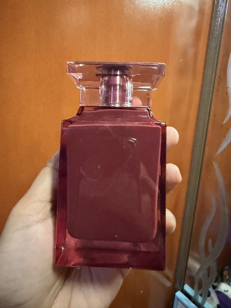 T%m F%rd Lost Cherry Eau de Parfum 100ml - Inspired (Category: Fragrance & Deodorants) located in Pasig City. Submitted by aprilluxcloset0812 (Listing ID 1463709247, Image 2). Description: - Tom Ford Lost Cherry Eau de Parfum (95% FULL) - 100ml bottle - Vaporisateur spray - Made in USA - Note: Minor scuffs on the bottom label RFS: decluttering EVERYTHING MUST GO‼️Just make a reasonable offer ❤️ All items ON HAND, handled with love, ready to ship!