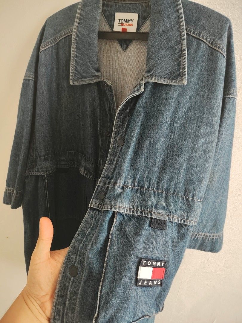 tommy hilfiger denim (Category: Coats, Jackets and Outerwear) located in Calamba. Submitted by sy_originals (Listing ID 1463601487, Image 2). Description: for sale original tommy hilfiger denim size xl to 2xl excellent condition.