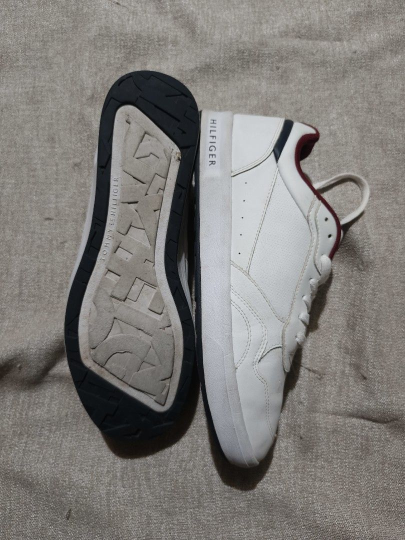 TOMMY HILFIGER SHOES (Category: Casual Shoes) located in General Santos City (Dadiangas). Submitted by prins_thrifts101 (Listing ID 1463573633, Image 2). Description: This item was bought sa Japan Surplus!! ‎ ‎Size 44euro size 10 Us ‎•Color rate 9.8/10 ‎•Excellent Condition ‎•Issue: missing insole and last pic ‎ ‎Unli vouch unli vc with item ‎Payment first Jnt or Cod LBC ‎+SF ‎LOCATION: General Santos City, Mindanao, 9500 ‎ ‎📍 DISCLAIMER : I'am 