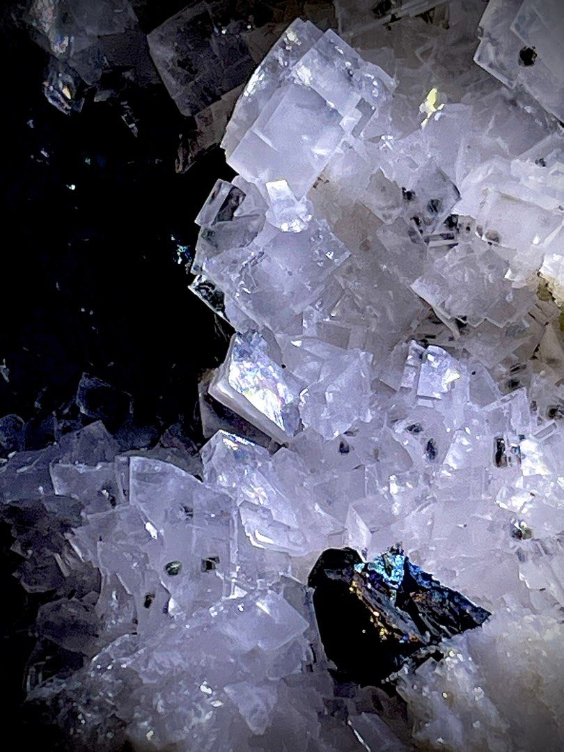 ✨Translucent Clear Rhombohedral Dolomite Cluster with Bornite from Hubei (Category: Other Home Decor) located in Las Pinas. Submitted by opalescent.crystals (Listing ID 1463568258, Image 3). Description: Translucent Clear Rhombohedral Dolomite Cluster with Bornite from Hubei 🏷️4k .