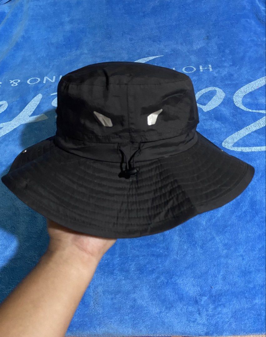 Trekking hat decathlon (Category: Caps & Hats) located in Cebu City. Submitted by jerianix (Listing ID 1463629329, Image 1). Description: Decathlon trekking hat Size: US 23 Good condition No issues .