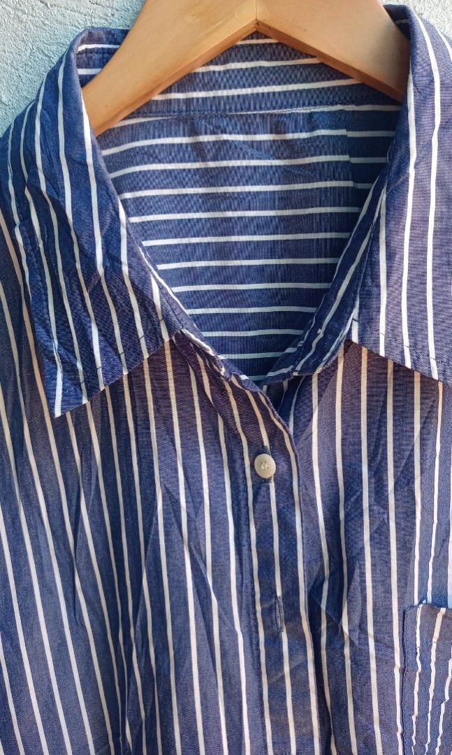 Trend stripe longsleeve (Category: Others Tops) located in Davao. Submitted by kannikasok1987 (Listing ID 1463693978, Image 2). Description: medium frame 100% cotton good as new.