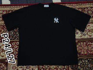 (Category: ) located in . Submitted by ZHThriftStorez (Listing ID 1463732085, Image 1). Description: .