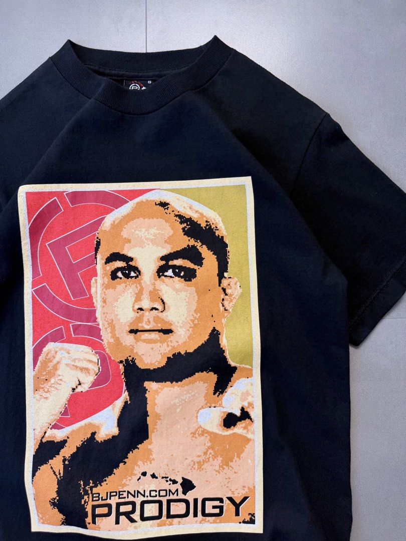 UFC BJ Penn The Prodigy tee shirt (Category: Tshirts & Polo Shirts ) located in Santa Rosa. Submitted by arvintage.ph (Listing ID 1463681053, Image 3). Description: Tagged: Small on tag Width 17.5” | Length 27.5” Condition: Excellent condition Issue(s): -.