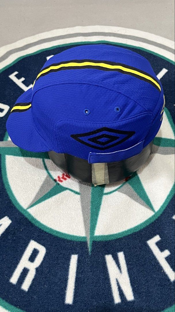 UMBRO Soccer Cap (Category: Caps & Hats) located in Manila. Submitted by davinci1 (Listing ID 1463661294, Image 3). Description: 📍LAS PIÑAS 📦 JNT/LBC/LALAMOVE CAN DO MEET UP AROUND LAS PIÑAS VC SURE BUYER FIRST TO PAY GET THE ITEM NEED 50 PESOS DOWNPAYMENT LALAMOVEMOD GCASH NO COD/COP.