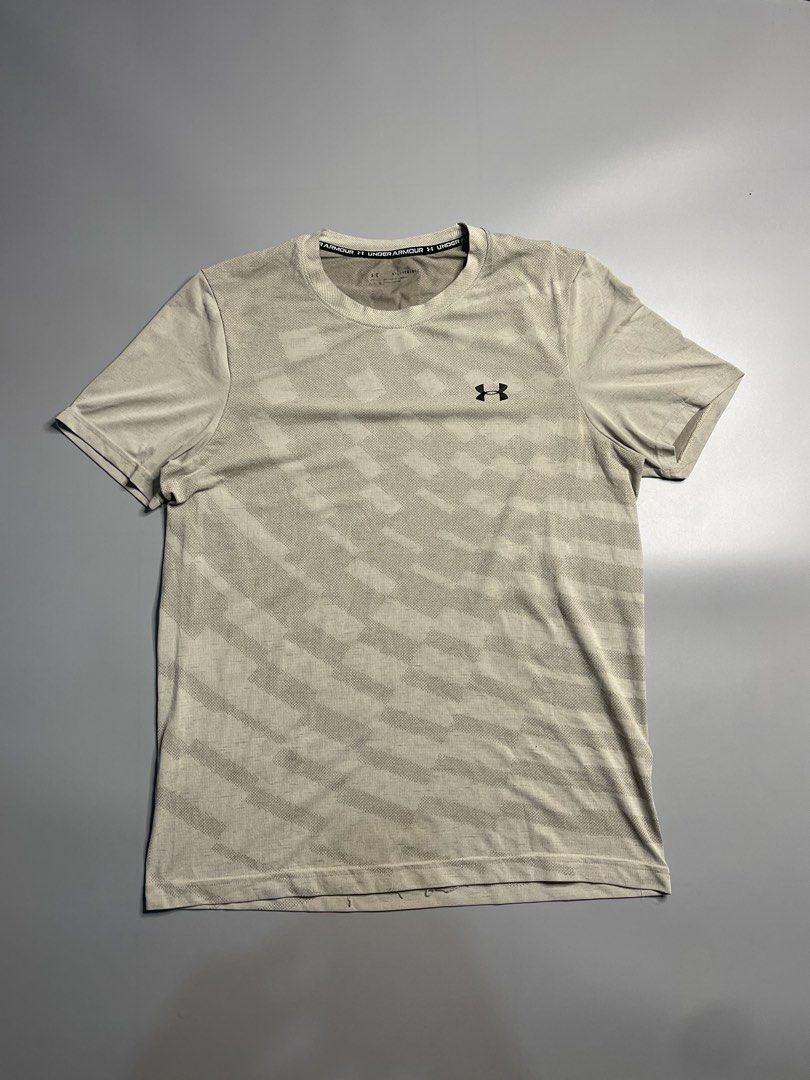 Under Armour (Category: Activewear) located in Pagadian. Submitted by thrift.wrld (Listing ID 1463708354, Image 1). Description: WTS! ⚡ Under Armour⚡ Size/Dimensions: 22 by 30 Condition: Good | 9.8/10 Color rate ( Sobrang solid nito sa personal) 🏷️ Price: 400 + 90sf Pinhole 📍 Loc: Pagadian City, Zamboanga Del Sur 💬 Drop a message for more details! .