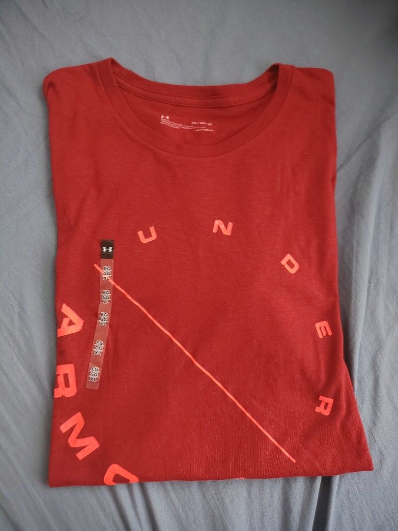 under armour shirt (Category: Tshirts & Polo Shirts ) located in Calamba. Submitted by sy_originals (Listing ID 1463602143, Image 1). Description: for sale original UA shirt b.new condition size xl ship via j&t payment via gcash.