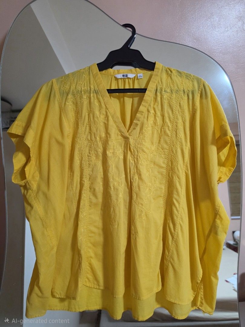 Uniqlo Cotton Embroidery Blouse (Category: Blouses) located in Cainta. Submitted by juliedeclutters (Listing ID 1463690773, Image 1). Description: .