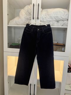 (Category: ) located in . Submitted by destashingmycloset (Listing ID 1463687123, Image 1). Description: .