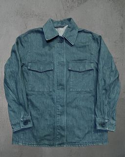 (Category: ) located in . Submitted by uniqssentials.co (Listing ID 1463712335, Image 1). Description: .
