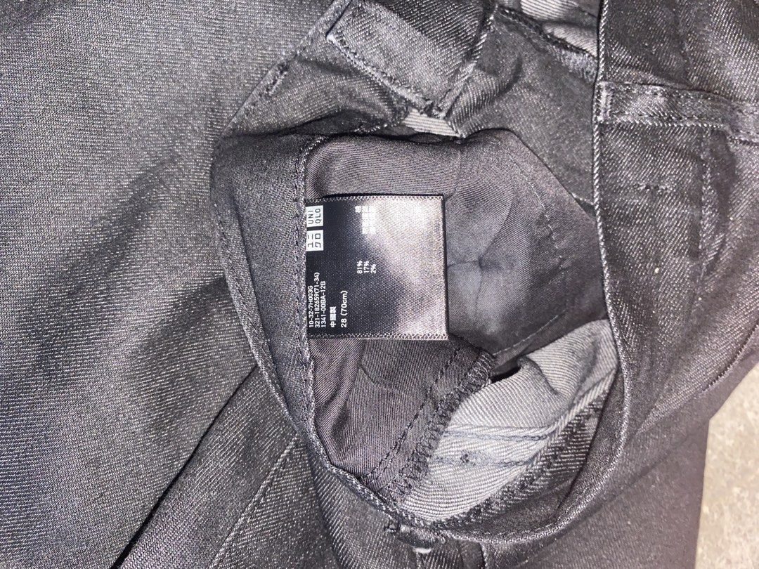 UNIQLO JEANS (Category: Jeans) located in Bantayan. Submitted by resuscitate.ph (Listing ID 1463649105, Image 3). Description: UNIQLO JEANS 30 37.5 .