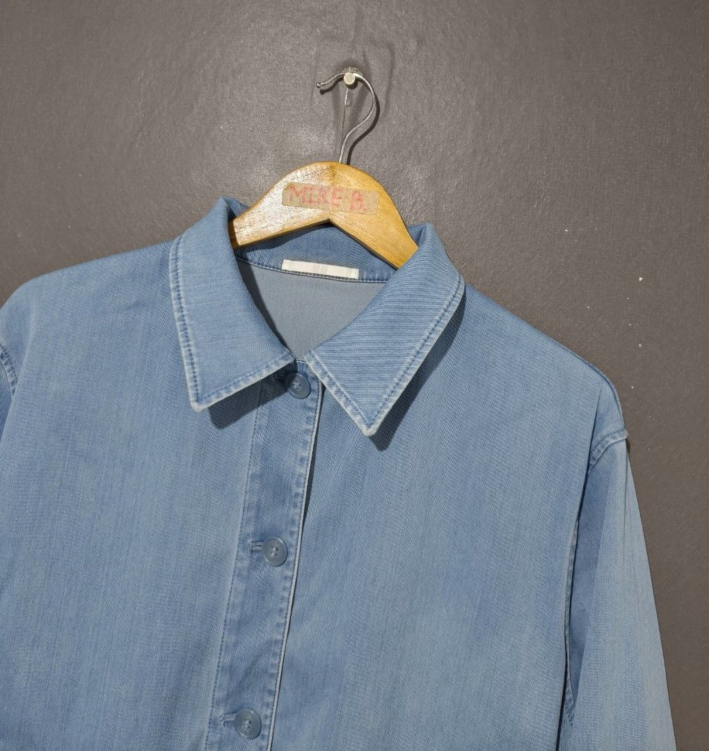 📍Uniqlo Jersey Relaxed Jacket (Category: Coats, Jackets and Outerwear) located in Antipolo. Submitted by simplehans (Listing ID 1463656293, Image 3). Description: ‎📍Uniqlo Jersey Relaxed Jacket ‎Size XL ‎Width- 23 ‎Length- 23.5 ‎Excellent Condition ‎DIRECT MESSAGE IF INTERESTED.