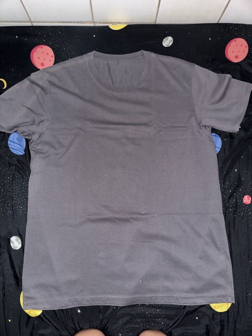 Uniqlo Plain Basic T-shirts - Multiple Colors Available (Category: Activewear) located in Manila. Submitted by nick64251- (Listing ID 1463718388, Image 2). Description: - Basic crew neck t-shirts - Available in: Brown, Dark Grey, White, Light Grey - Soft and comfortable fabric - Ideal for everyday wear - Great for layering or wearing solo - Your everyday essential Slightly used / In prestine condition Price negotiable MEET UP: Puregold Taytay Flo