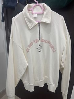 (Category: ) located in . Submitted by reenewardrobe (Listing ID 1463683139, Image 1). Description: .