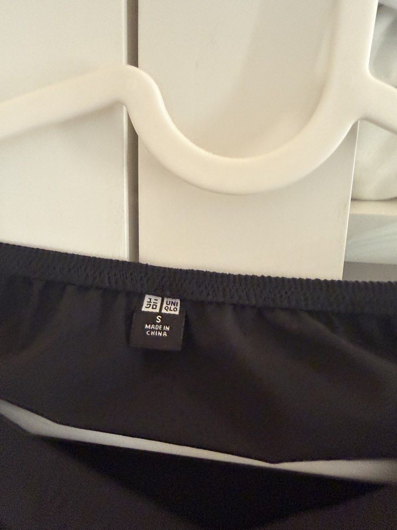 Uniqlo skirt maxi (Category: Skirts) located in Quezon City. Submitted by destashingmycloset (Listing ID 1463687960, Image 2). Description: .