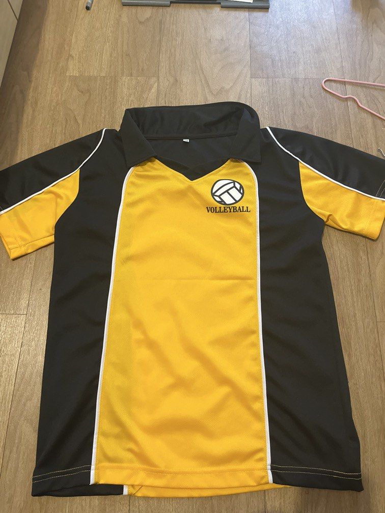 UST Volleyball PE Uniform Xs (Category: Activewear) located in Quezon City. Submitted by allaineyyyy (Listing ID 1463651122, Image 1). Description: UST Volleyball PE Uniform (top only) •XS •Like new, in perfect condition •Top only, no shorts •Lady-owned •could meet around ust/lalamove.