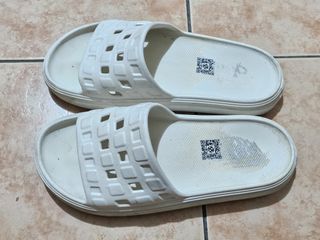 由 chiii9998 (刊登 ID 1463667282，圖片 1) 提交，位於 的 (類別：)，說明：。
