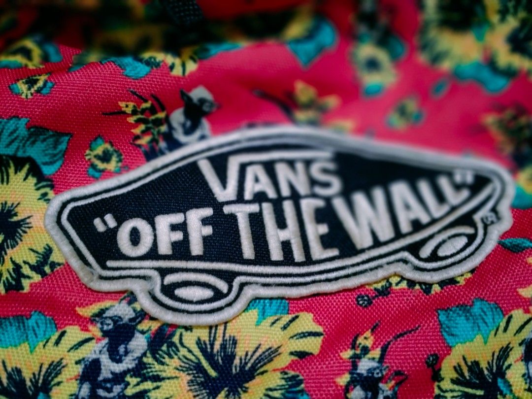 VANS OFF THE WALL X ALOHA YODA STARWARS BACKPACK (Category: Backpacks) located in Cabuyao City. Submitted by Bike_Clothing10 (Listing ID 1463655468, Image 3). Description: READ FIRST... FOR SALE: VANS OF THE WALL X STARWARS ALOHA YODA BACKPACK Excellent Condition Good as New 10/10 Color Rate Actual Dimes: 16x20 NO ISSUE PRICE: 850 +SF NOTE: Color may differ due to lightning. Actual color (see ref picture) PICK UP OR SHIPPING ONLY LOC: Cabuyao Lag